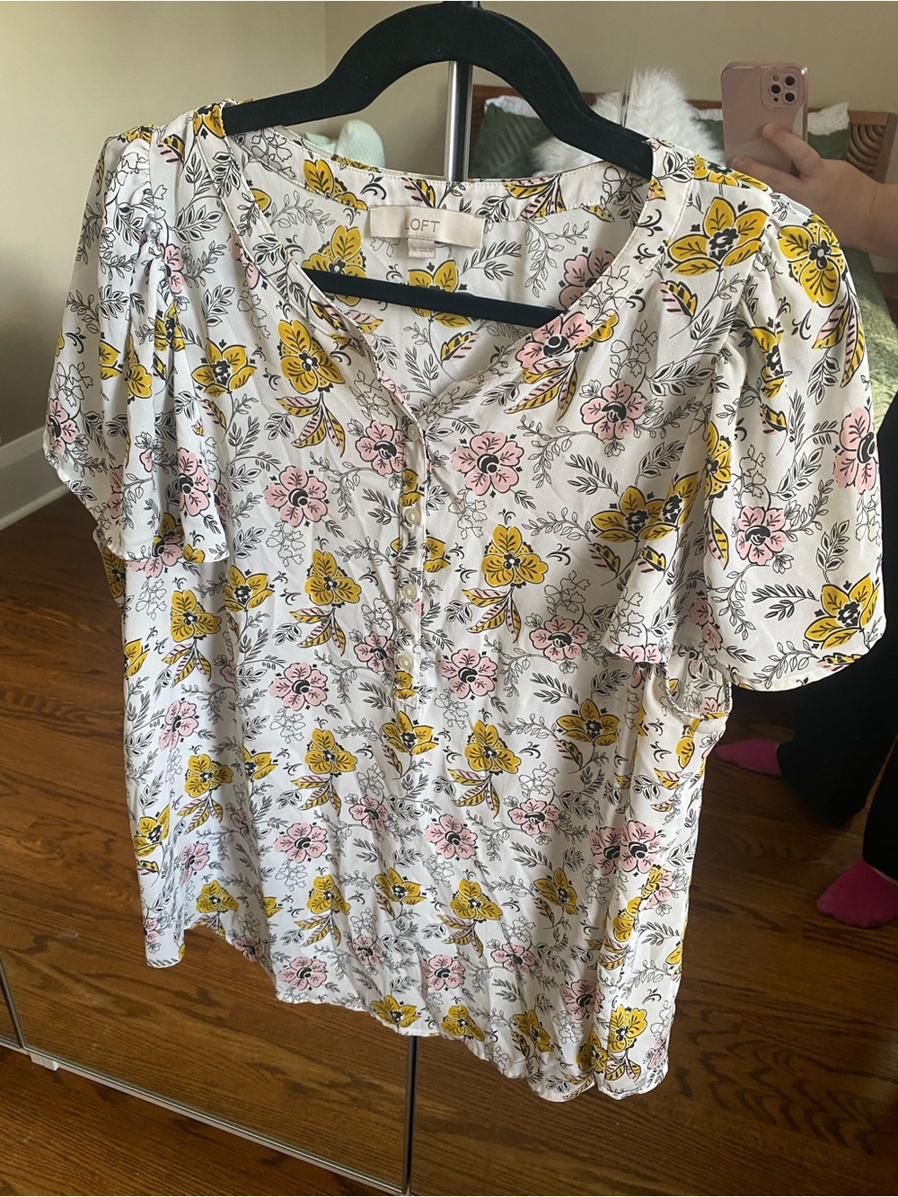 LOFT White Floral Button-Up Short Sleeve Blouse with Yellow and Pink Flowers
